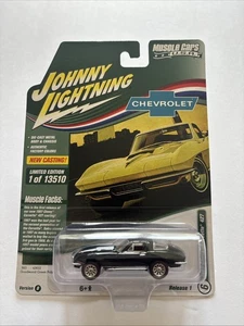 Johnny Lightning 1967 Corvette 427 Goodwood Green 1:64 Muscle Cars USA Diecast - Picture 1 of 23