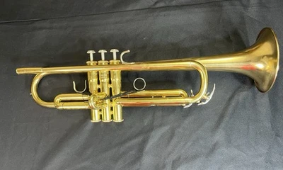 Trompeta Yamaha YTR-6310SB YTR-6310B sin plata Foto 1 de 4