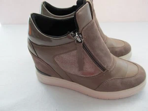 Geox Respira Sneaker Hidden Wedge Size 9 Y2K Urban Street Core - Picture 1 of 10