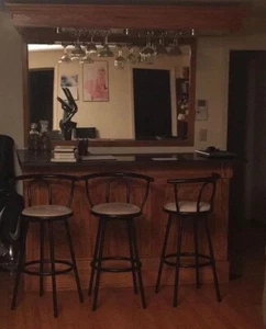 Home bar With Granite Countertop, Mirror And Glass Rack, LD Lights - Picture 1 of 1