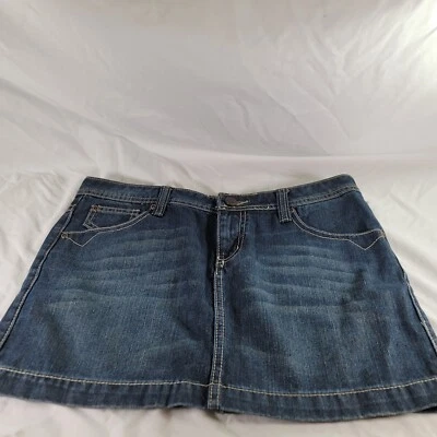 Women's Size 8 EARL JEAN Blue Jean Skirt Stretch Flap Pockets - Image 1 of 4