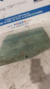 RICAMBI USATI, VETRO SCENDENTE POSTERIORE SINISTRO PEUGEOT 106 - Foto 1 di 2
