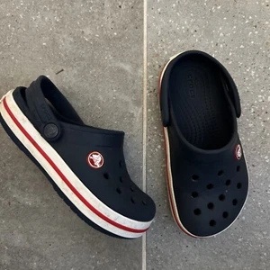 Jungen Crocband Crocs Größe C10 / UK 10 Top Zustand - Bild 1 von 7