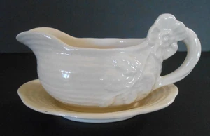 SMALL SAUCE BOAT and UNDERPLATE by SHORTER AND SON LTD STAFFORDSHIRE ENGLAND - Picture 1 of 6