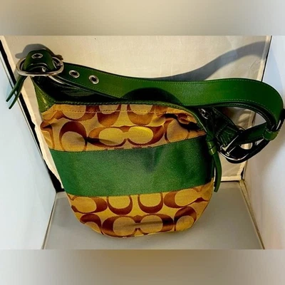 Coach Signature Classic C Bucket Bag - green/Tan color - Image 1 of 4