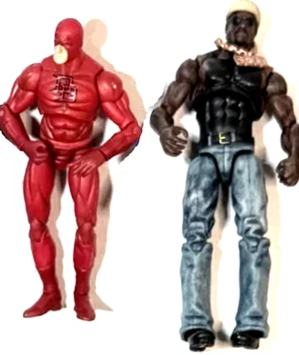 Hasbro Marvel Universe 3.75" Defenders Daredevil & Luke Cage - Image 1 of 2