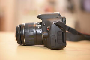 Appareil photo reflex 18,0 mégapixels Canon EOS T3i / 600D avec kit d'objectifs 18-55 mm (2 objectifs) 