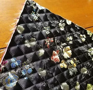 Fabric Quilted Black Satin Type Bold Floral Colors Pillow Panel Irregular Pc A22 - Bild 1 von 10