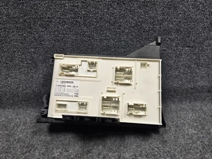 2014-2018 MERCEDES CLA250 FRONT SAM FUSE BOX CONTROL MODULE OEM - Picture 1 of 7