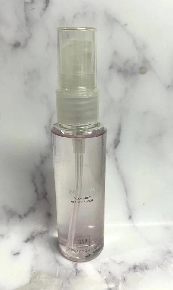 Spray de niebla corporal Gap SO PINK - 2,0 oz. Nuevo sin caja Foto 1 de 1