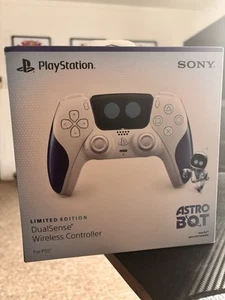 Astro Bot PS5 Controller - Picture 1 of 6