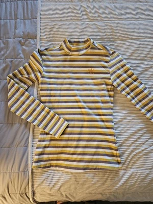 Camisa Adidas para mujer manga larga a rayas amarillas y grises talla XS Foto 1 de 4