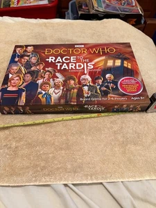 Doctor Who Race To The Tardis Expanded Universe  Board Game - Picture 1 of 7