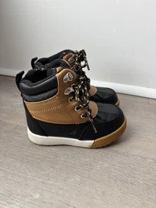 Wonder Nation Toddler Boys Size 7 Snow Boots Black And Brown - Picture 1 of 5