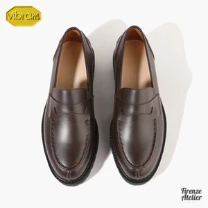 Mocasines Firenze Atelier para hombre de cuero marrón mate con punta dividida Penny con suela Vibram - Imagen 1 de 15