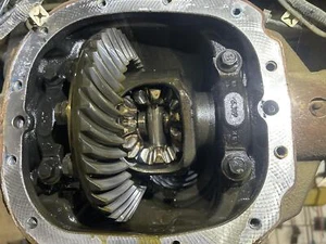 2015-2020 Ford F150 Pickup Rear Axle 8.8" Ring Gear 2.7L Turbo - Picture 1 of 12