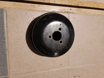 Lincoln LS 2000 2001 2002 3,9 L V8 polea de bomba de agua Foto 1 de 4