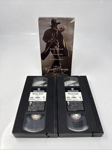 Wyatt Earp VHS  2-Tape Set - Kevin Costner And Dennis Quaid - Picture 1 of 3