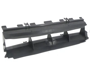 Deflector guía de aire cubierta intercooler 98-99 Mercedes W210 E300 turbo diésel OM606 - Imagen 1 de 10