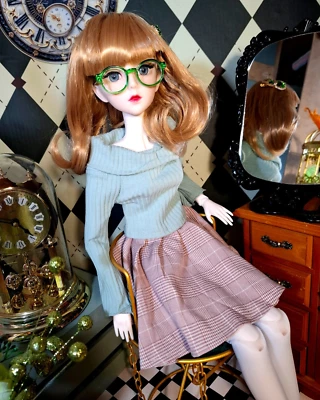 Nostálgica Chica Rubia Dorada en Falda a Cuadros Vintage 60cm Muñeca BJD no Barbie Foto 1 de 4