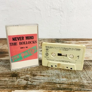 Sex Pistols - Never Mind the Bollocks (1977 Cassette Tape) Club Edition? - Foto 1 di 2