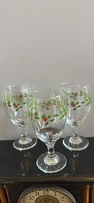 Libbey Holly Berry Christmas Wine & Water Goblet Set – 3 Pc Holiday Glassware - Image 1 of 4