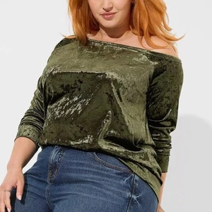 Torrid Green Crushed Velvet Off Shoulder Sweatshirt NWT Deep Depths Mossy Olive - Picture 1 of 13