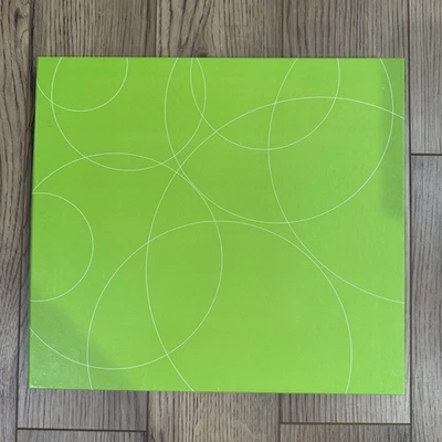 Álbum de recortes 12x12 encuadernado con postes círculos verdes blancos Foto 1 de 4