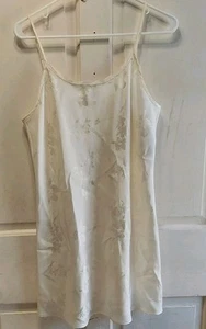 Valerie Stevens Intimates Nightie Med Lightweight Cream Floral Spaghetti Strap - Picture 1 of 7