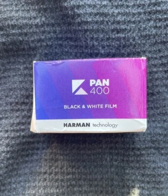 Kentmere Pan 400 - 35mm 36 Exp Black & White Film - Image 1 of 4