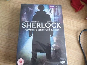 SHERLOCK - SERIES 1-2 BENEDICT CUMBERBATCH NEW SEALED FREE UK POST - Foto 1 di 1