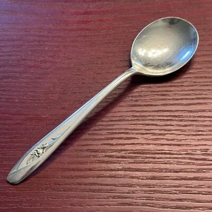 Silver Tulip By International Silver Silverplate Round Bowl Gumbo Soup Spoon - Picture 1 of 8
