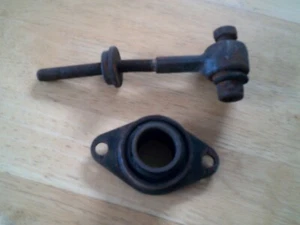 Jaguar Rear Engine Mount for XK Engine - Picture 1 of 4