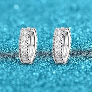 Orecchini a cerchio 0,14 ct oro bianco diamanti test pass creati in laboratorio VVS1/D/ottimi - Foto 1 di 7