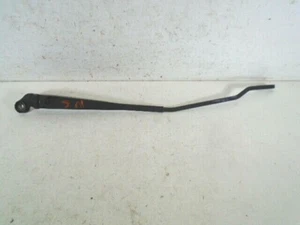 VOLKSWAGEN LUPO S HATCHBACK 1999-2003 1.8 FRONT WIPER ARM (PASSENGER SIDE) - Picture 1 of 3