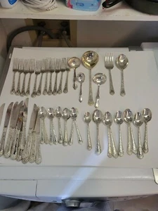SET VINTAGE WM ROGERS & Sohn VERSILBERTES SCHUSSGESCHIRR MIT WM Rogers Servierutensilien - Bild 1 von 11