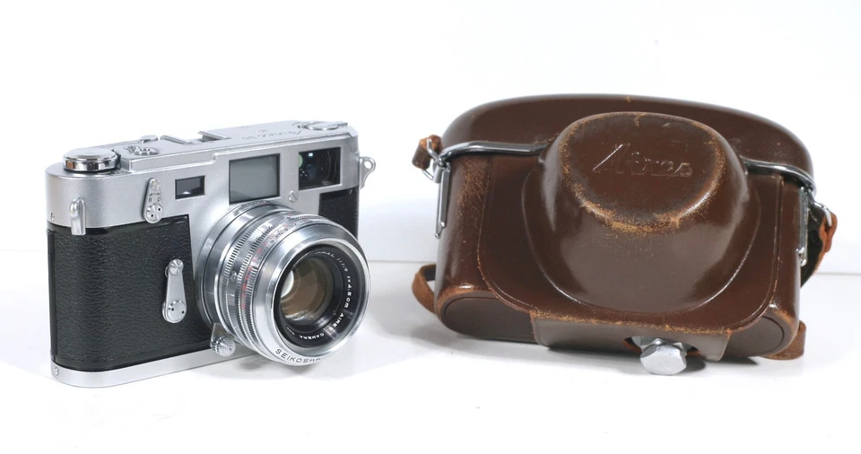 Aires III C 35mm Rangefinder Film Camera  Original Case  -For Repair PLEASE READ - Image 1 of 4