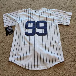 NWT🔥 Men's New York Yankees#99 Aaron Judge White Home Jersey - Small Size - Picture 1 of 2