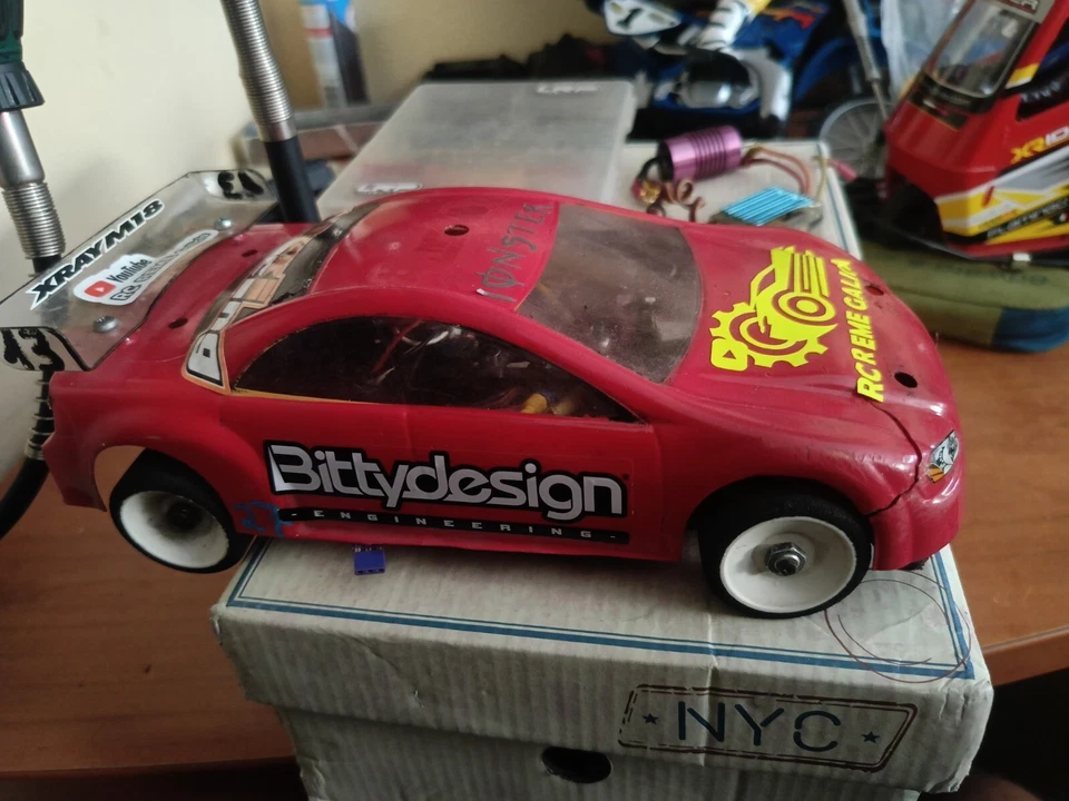 Xray M18 Pro - Immagine 1 di 4