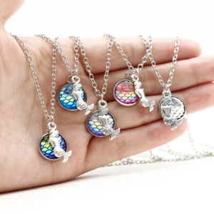 Jewelry Necklace Pendant Random Fashion Women Rainbow Chain Fish Scale Mermaid - Picture 1 of 20