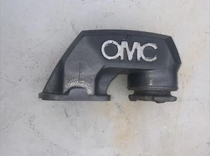 OMC 2.5 3.0 Exhaust Riser Elbow Manifold 910380 Omc Cobra - Picture 1 of 5