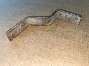 Corvette windshield wiper door bracket GM 68 69 70 71 72 - Bild 1 von 3