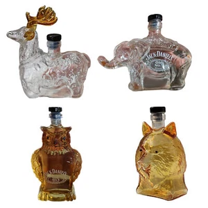 Unique Whiskey Wolf Animal Whiskey Bottle Glass Decanter, Funny Wine Bottle - Picture 1 of 16