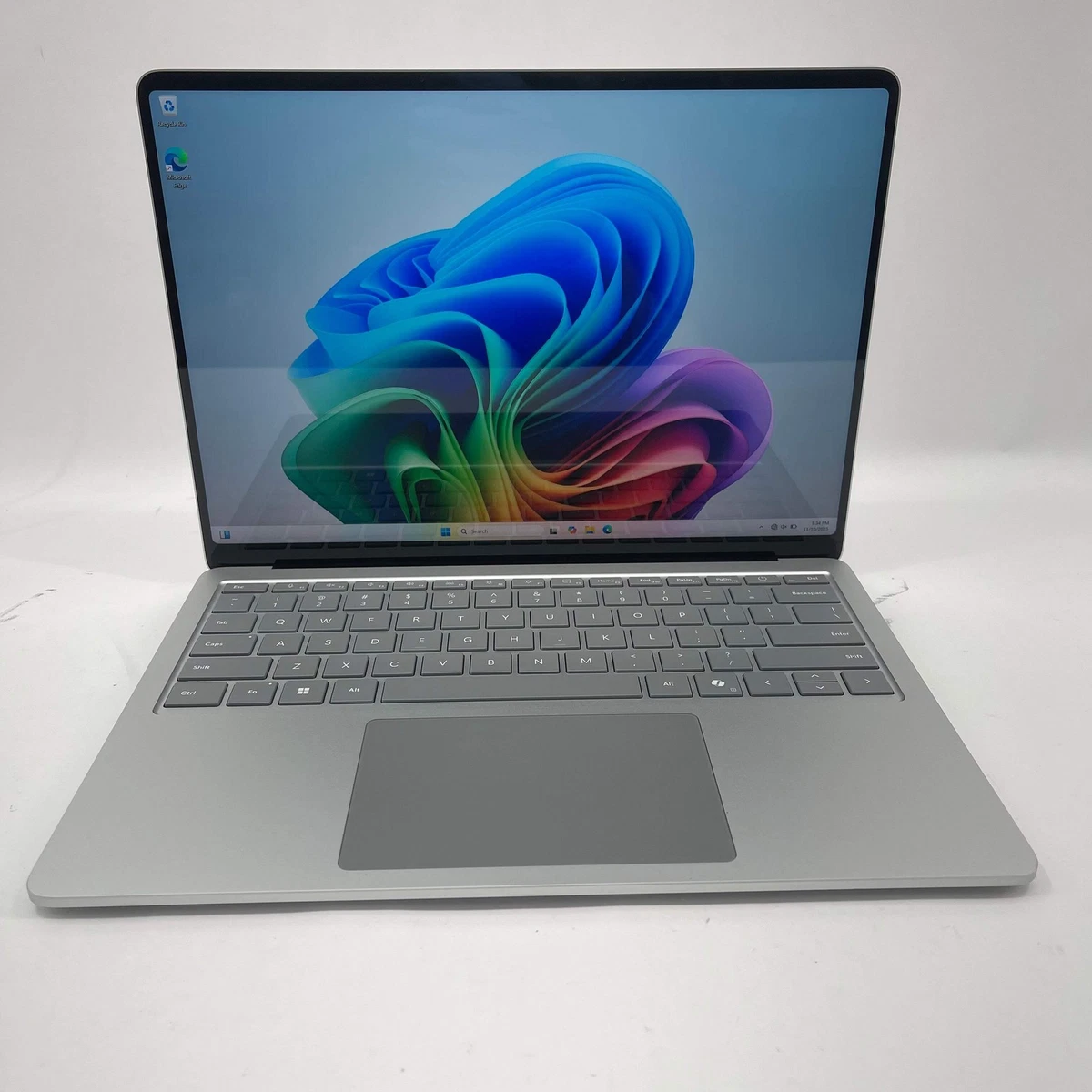 極上】Surface Laptop☘corei7☘NVMe512メモリ16 Amazon.com