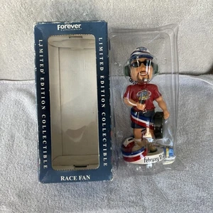 FOREVER COLLECTIBLES 2002 DAYTONA 500 LIMITED EDITION RACE FAN BOBBLE HEAD - Bild 1 von 14