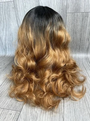 Ombré Honey Blonde Body Wave Synthetic Wig With Lace Over 20 Inches S7 - Изображение 1 из 4