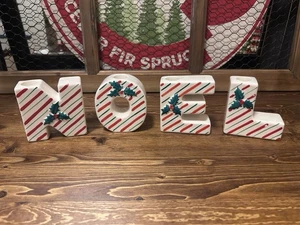 RARO!  PORTAVELAS NAVIDAD NAPCO "NOEL" DE COLECCIÓN Bastón de caramelo a rayas y acebo - Imagen 1 de 13