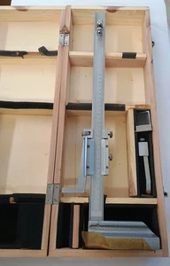 Vernier Height gage 0-12" 0.001 MCS #622-8512 C&S wood case damaged - Picture 1 of 8
