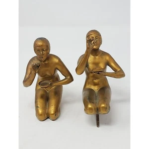 2 Vassoio/Piastra Portaoggetti Vintage Bronzo/Ottone Donna Nuda Inginocchiata - Foto 1 di 14