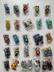 2 Bearbrick Be@rbrick Sealed with Card Series Medicom Toy 100% - Picture 1 of 49